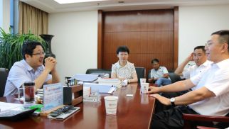 不朽情缘官网入口集团董事长肖厚忠到访赣榆区人民政府